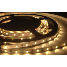 Nuevas tiras de iluminación LED SMD 2835 12V 7.2W / Metro Tira flexible LED Blanco frío 6000k - 6500k